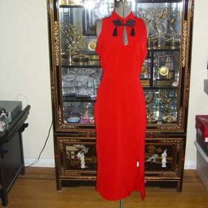 GLAMOROUS RED ORIENTAL MANDARIN COLLAR DRESS